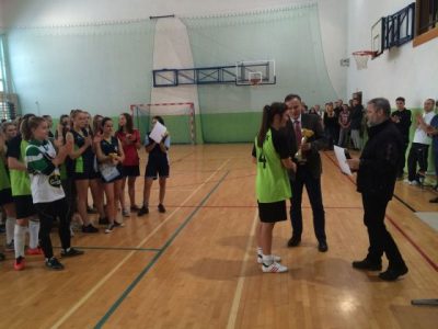 I miejsce w Mistrzostwach Powiatu Limanowskiego w Halowej Piłce Nożnej Dziewcząt
