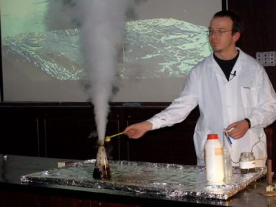 Pokazy chemiczne na Uniwersytecie Jagiellońskim