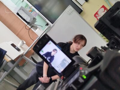 Warsztaty z zakresu komunikowania i występowania przed kamerą