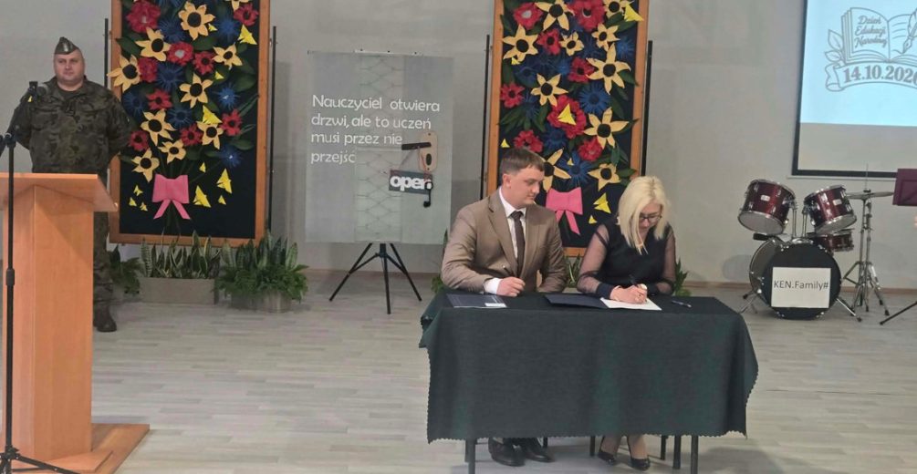 Podwójne świętowanie w Tymbarku! Dzień Nauczyciela z ratowniczym akcentem